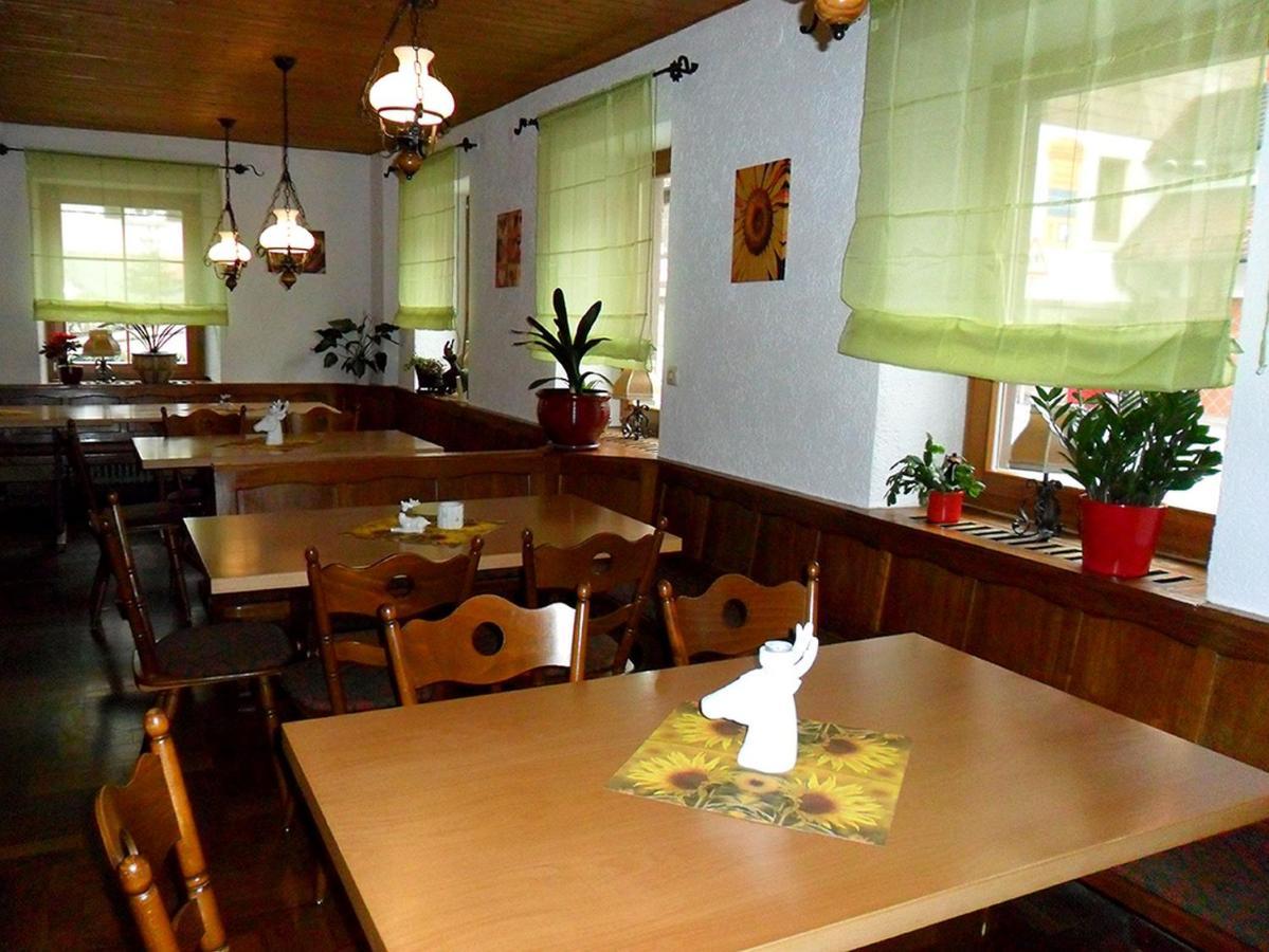 Hotel Hirsch Seebach Ngoại thất bức ảnh